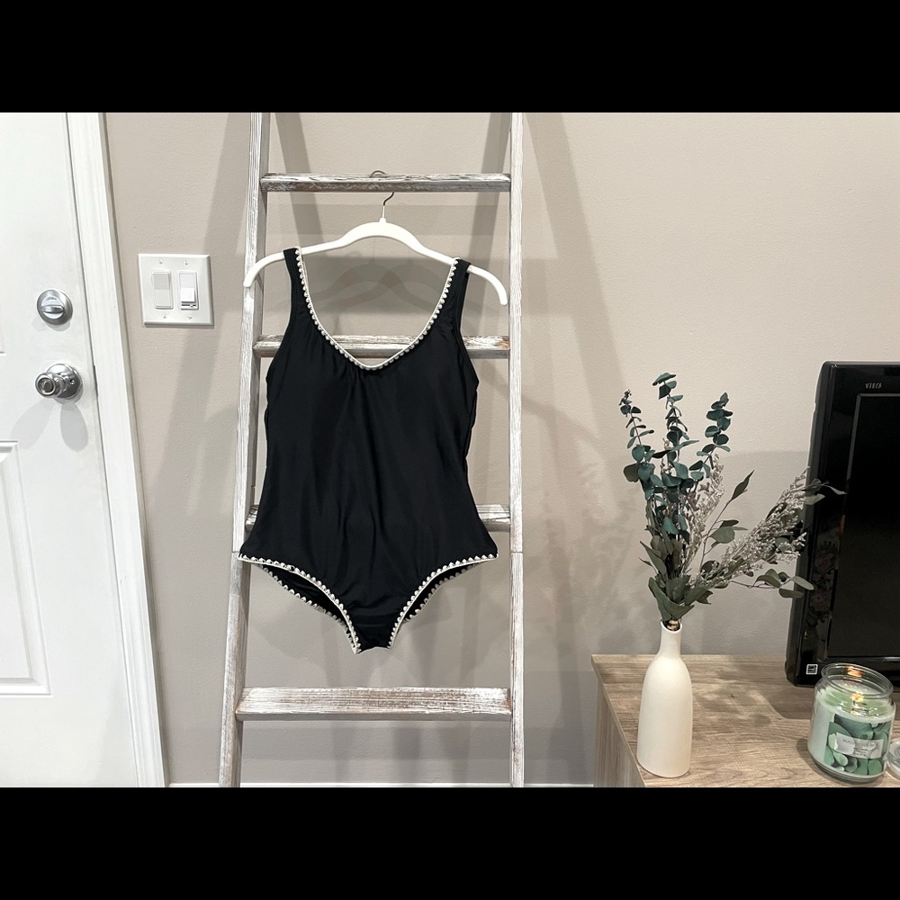 Mossimo Black Crochet Trim Scoop Back One Piece Swimsuit. Size: Medium